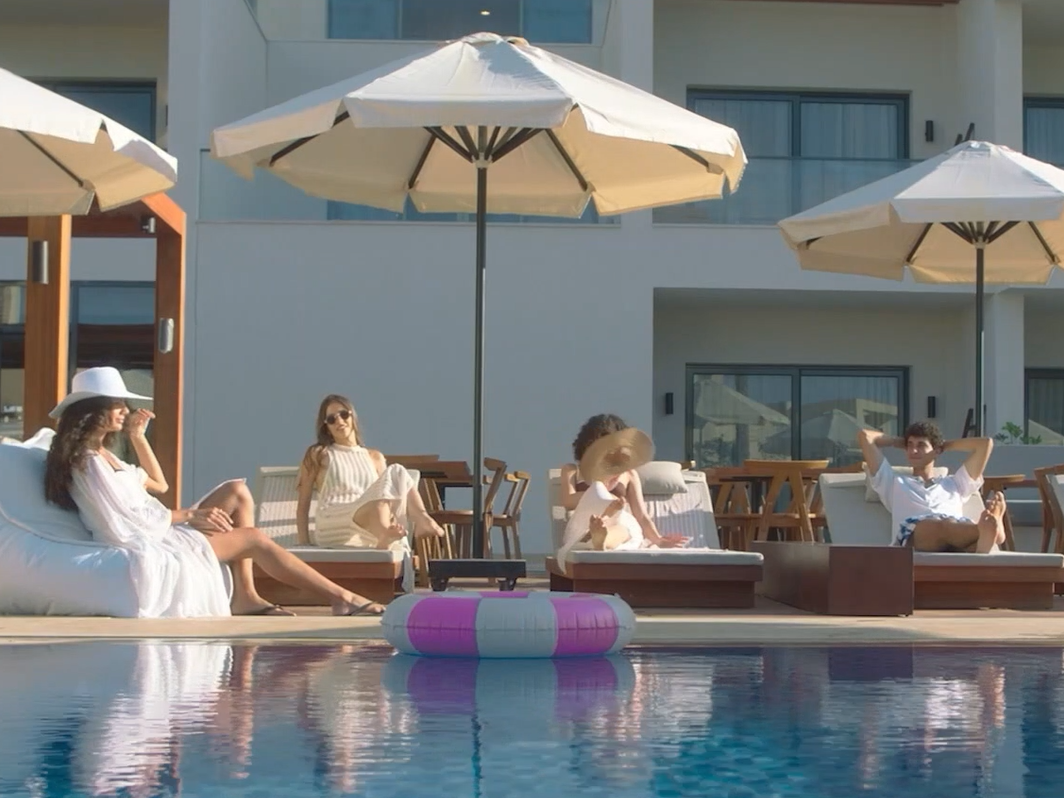 Casa White resort pool