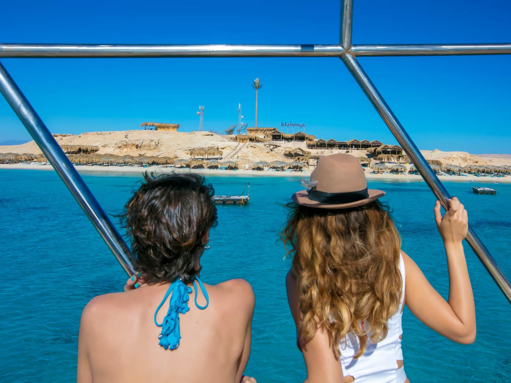 Approaching Mahmya Island by boat
