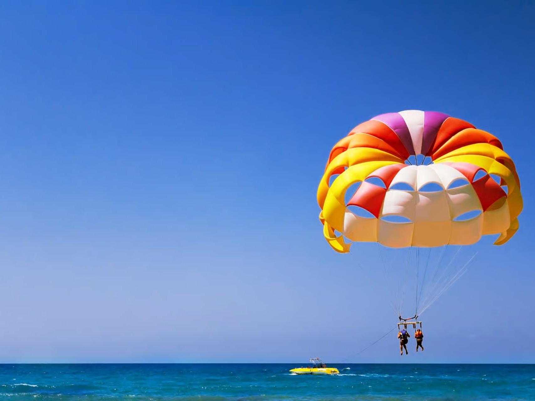 Speedboat pulling parasail